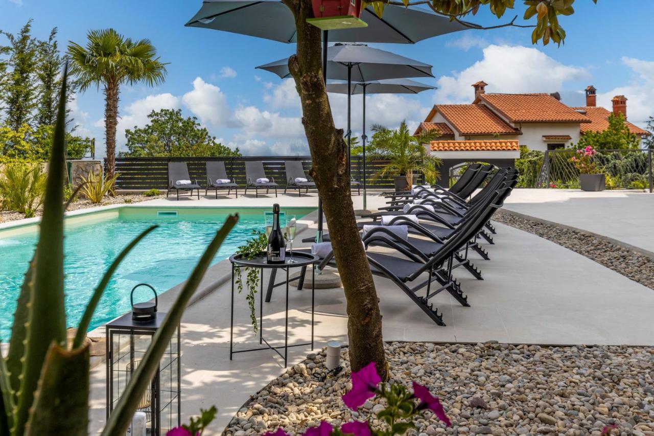 Villa Adriatic, Apartment Rebecca With Heated Swimming Pool, Sew View, Childrens Playground Icici Ngoại thất bức ảnh